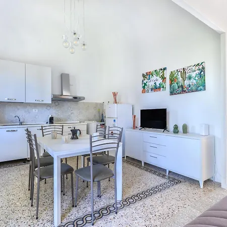 Apartment Cesarina Trilo